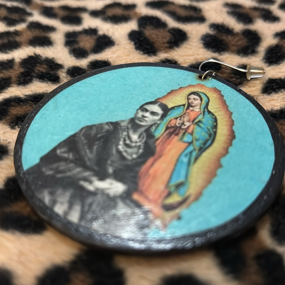 FRIDA KAHLO ♥️ Virgin Mary Wood Earrings Handmade Mexican Artist Guadalupe Icon - Picture 13 of 14